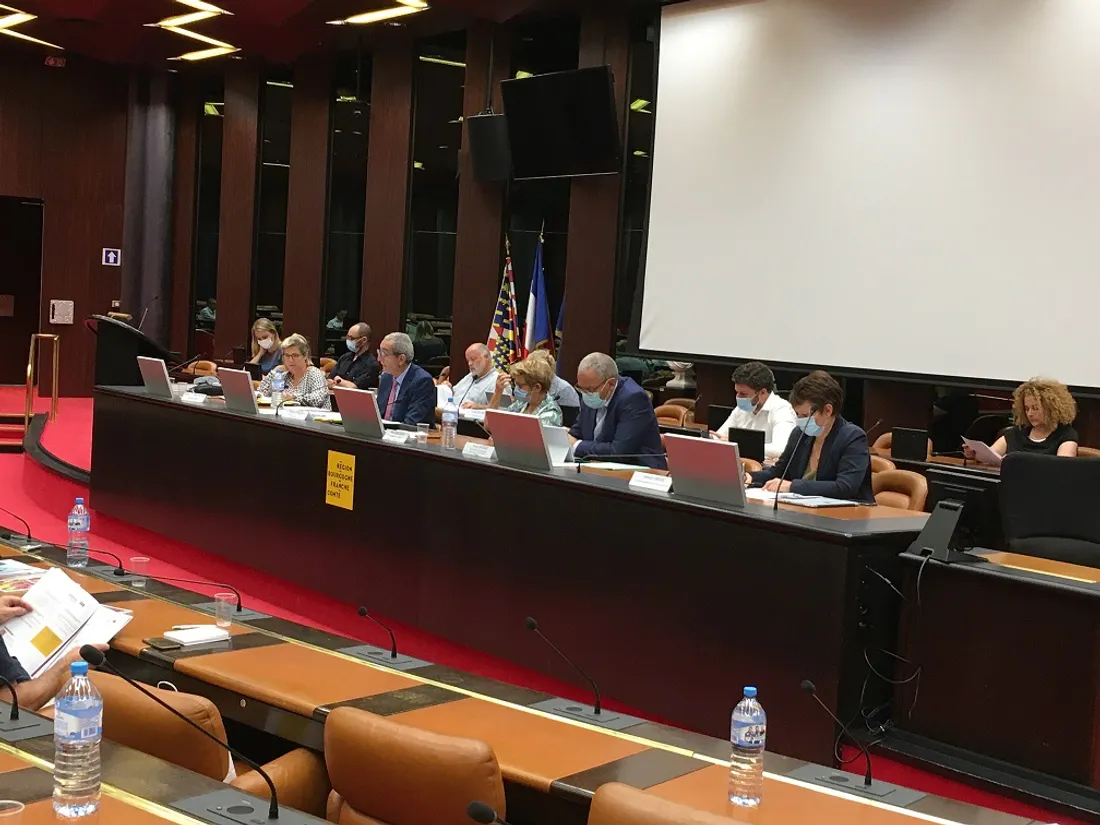 Les élus du conseil régional de Bourgogne-Franche-Comté étaient rassemblés ce vendredi 